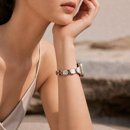 The Lumière Band